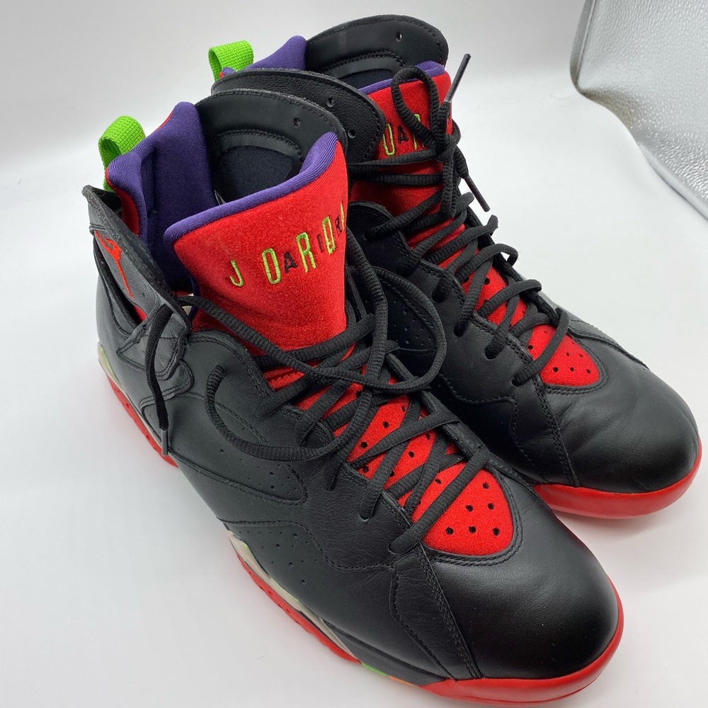 Pre-Loved Jordan 7 Marvin The Martian (Authentic)